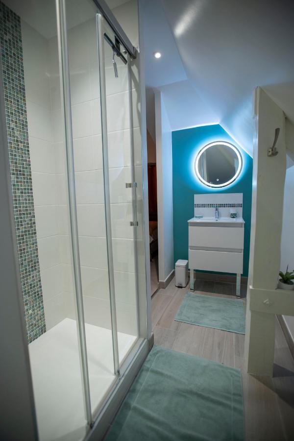 Chambre Jungle Dans Maison D'Hote "Le Petit Clouet"- Rochecorbon Ngoại thất bức ảnh