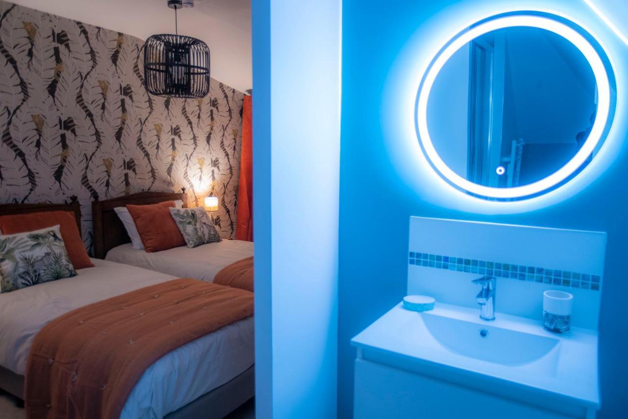 Chambre Jungle Dans Maison D'Hote "Le Petit Clouet"- Rochecorbon Ngoại thất bức ảnh